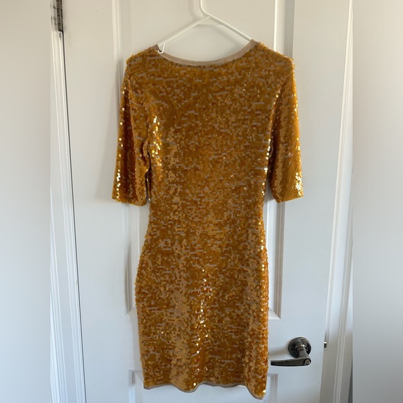 Evening Dress - Picture 4 of 4